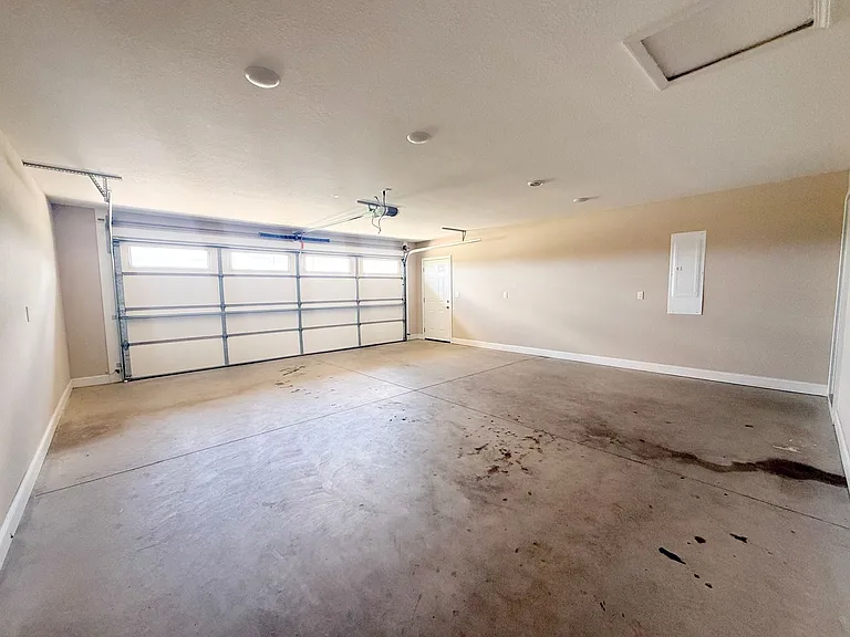 2731 Cook Rd — Photo 29