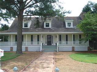 810 Davis Ave, Dunn, NC 28334