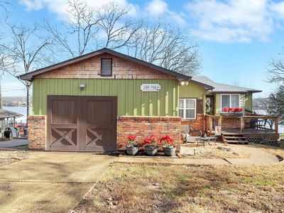 1538 Lakeshore Dr, Cuba, MO, 65453