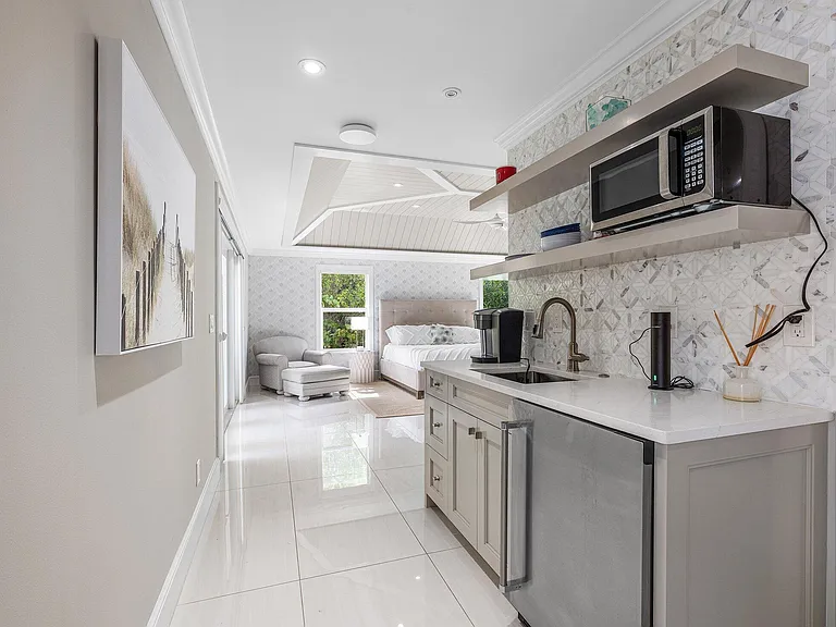 11863 Lake Shore Pl — Photo 41