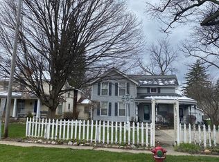 611 Main St, Fenton, MI 48430