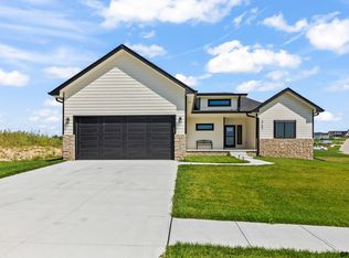 3103 Mulberry Dr, Blair, NE 68008
