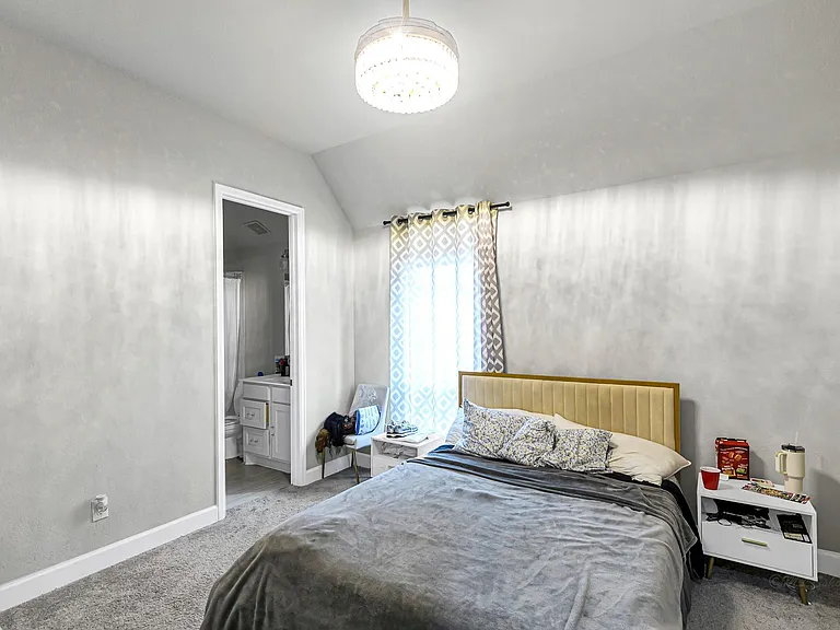 2711 Sylvan Birch Trl — Photo 8
