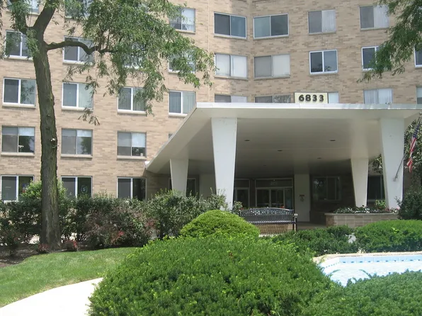 6833 N Kedzie Ave APT 1010, Chicago, IL 60645