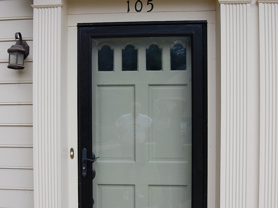 Welcome to our 1050 square foot modern townhome in Garner.