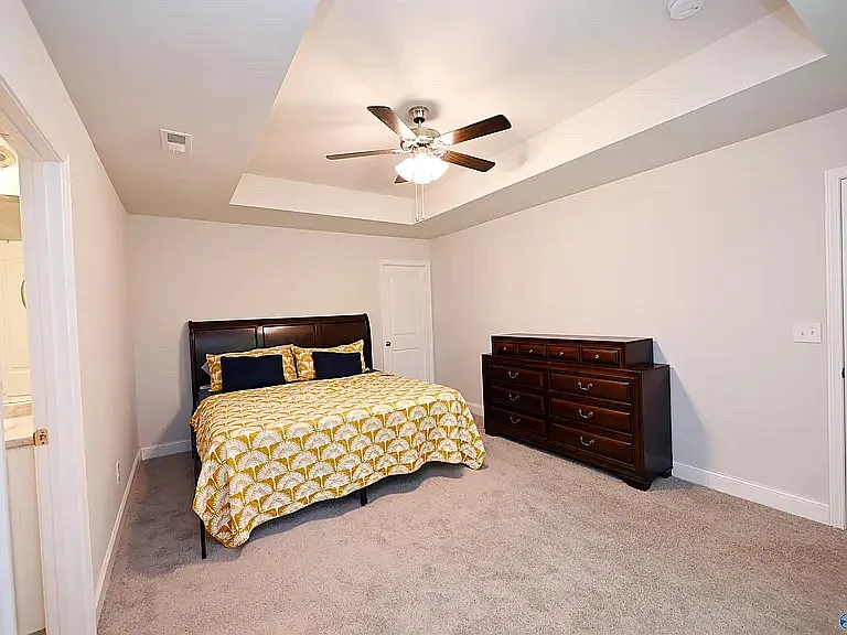 154 Abercorn Dr — Photo 9