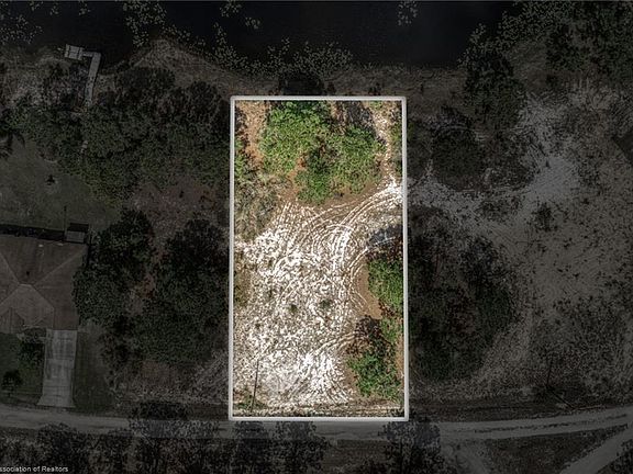 2nd image of 525 Purple Finch Dr
