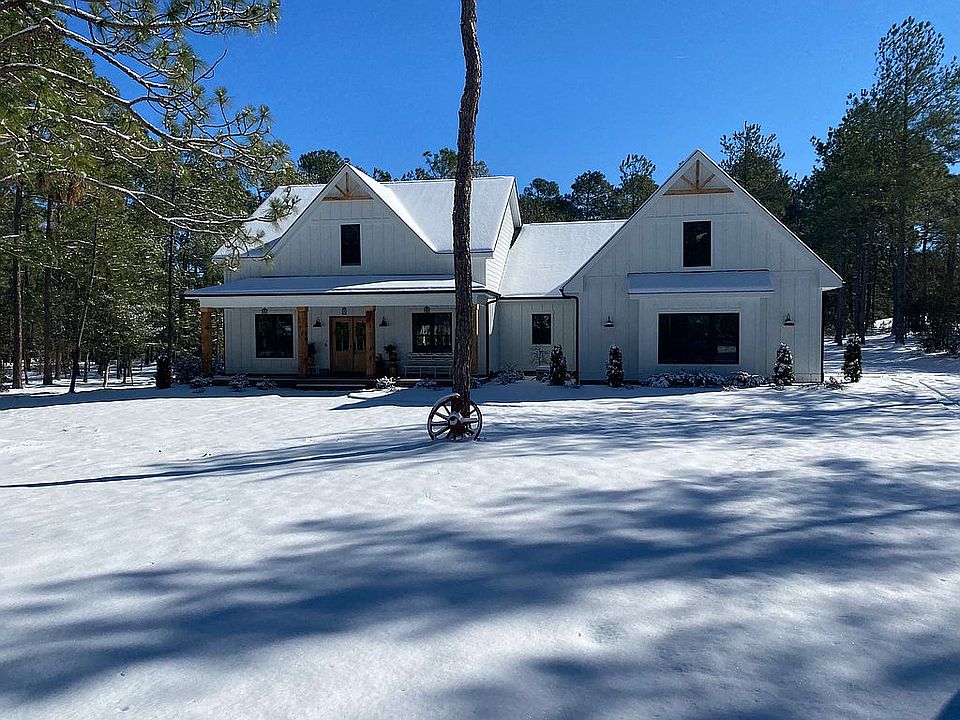 1st image of 32 Glasgow Dr