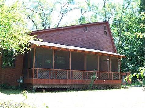 3rd image of 913 Mary Ann Ct