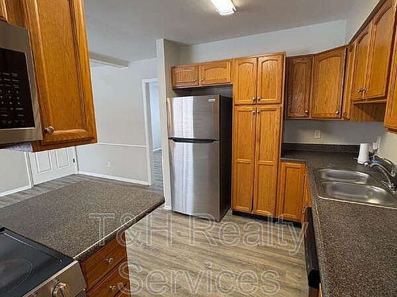 5th image of 2522 Constellation Dr