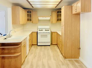 16970 Marygold Ave APT 27, Fontana, CA 92335