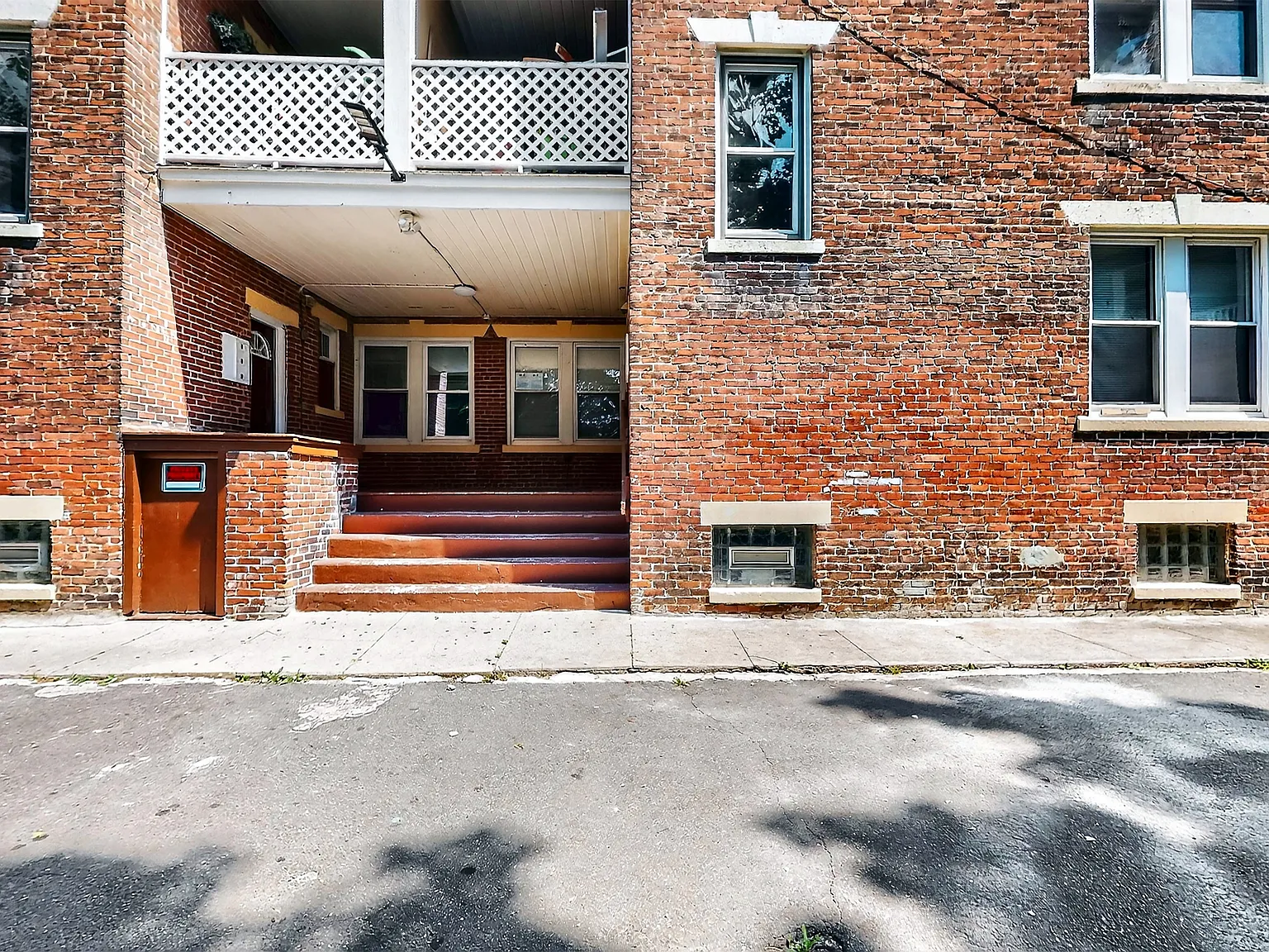 2 bed, $2,500 — Photo 3