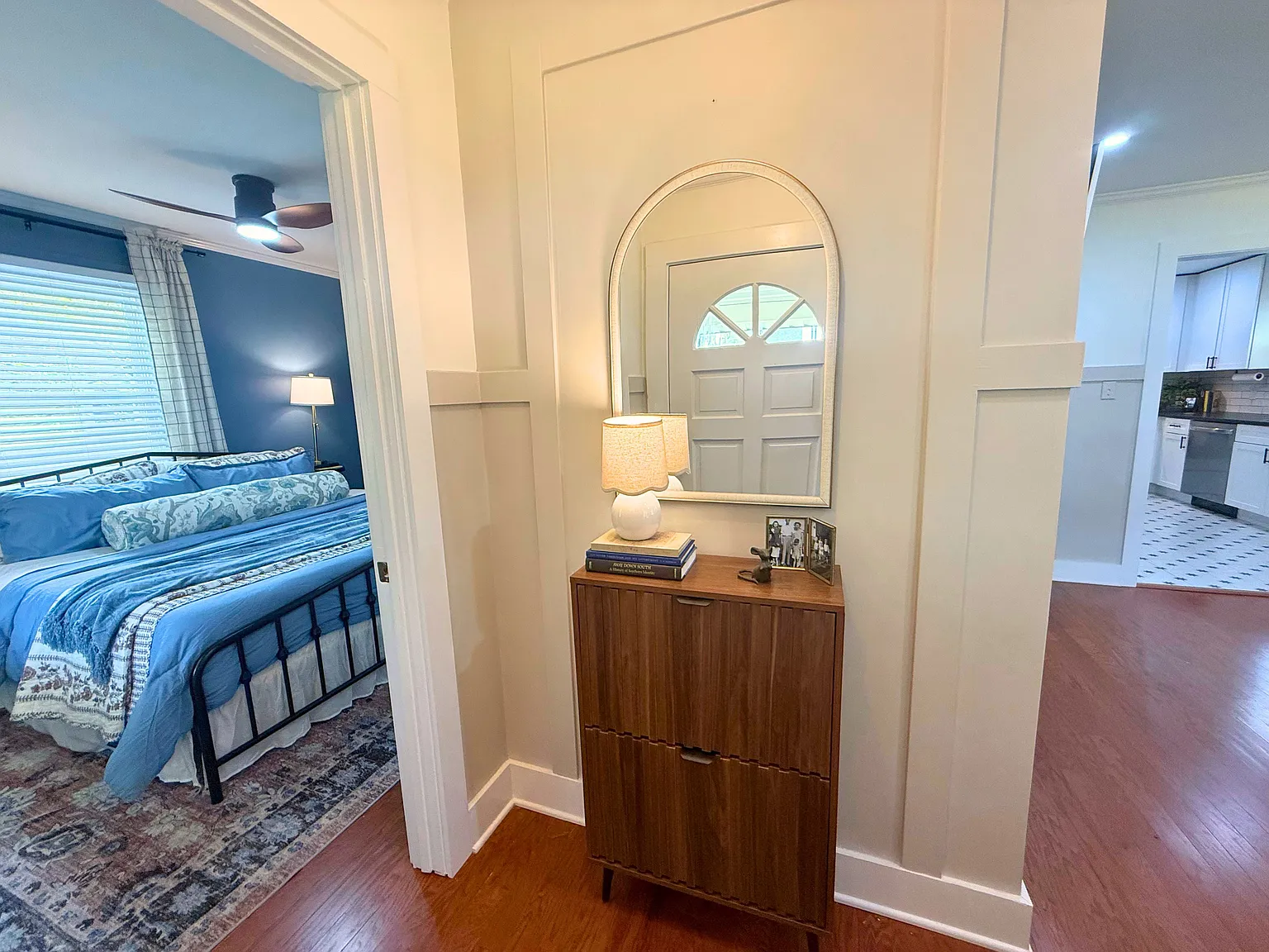 2 bed, 1000 sqft, $2,095 — Photo 3