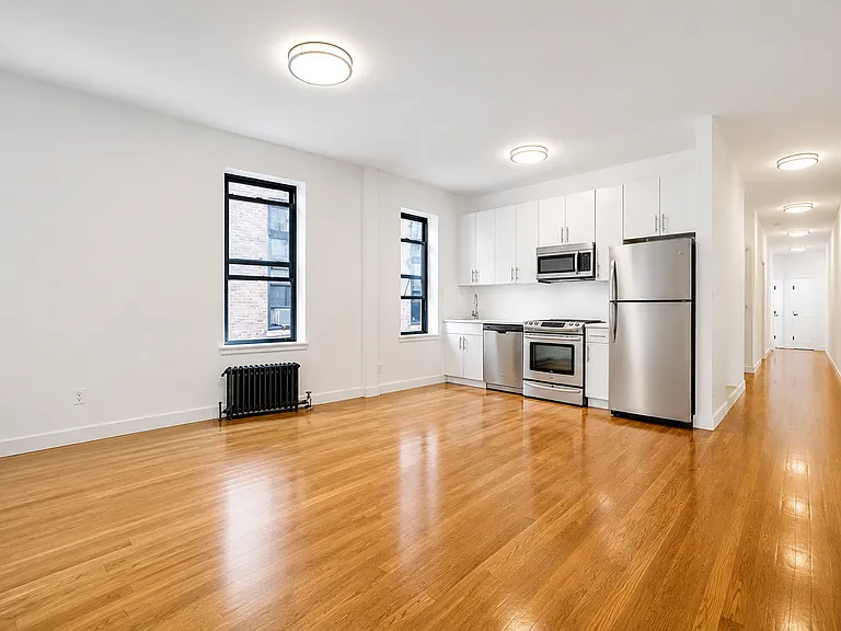 611 W 137th St #62 — Photo 2