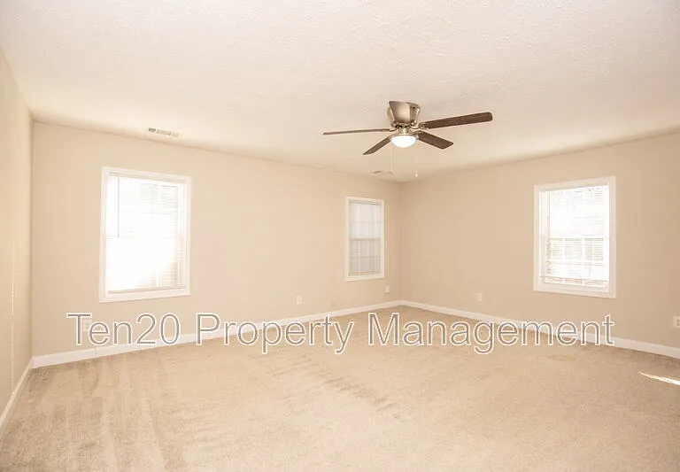3615 Phelts Dr — Photo 14