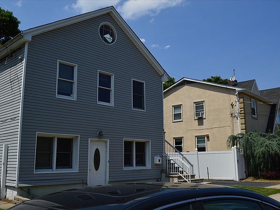 2nd image of 9 Hancock St
