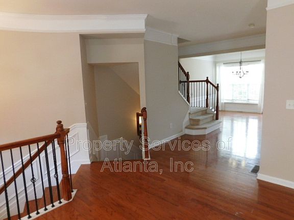 5th image of 1609 Wehunt Pl SE #15