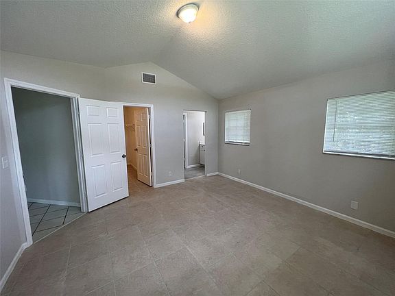 4th image of 18565 W Sycamore Drive