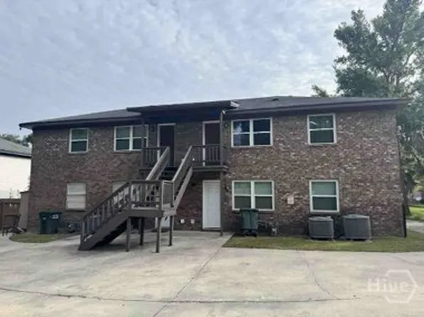 2511 Oak Forest Drive, Savannah, GA 31404