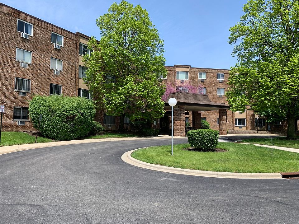 1st image of 1880 Bonnie Ln APT 320
