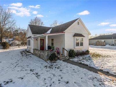 207 W Meadow St, Smithville, MO, 64089