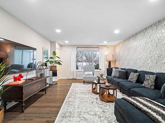 4th image of 738 Kenbridge Dr #Id1061098p