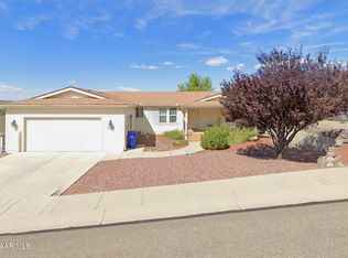 1124 Louie St, Prescott, AZ 86301