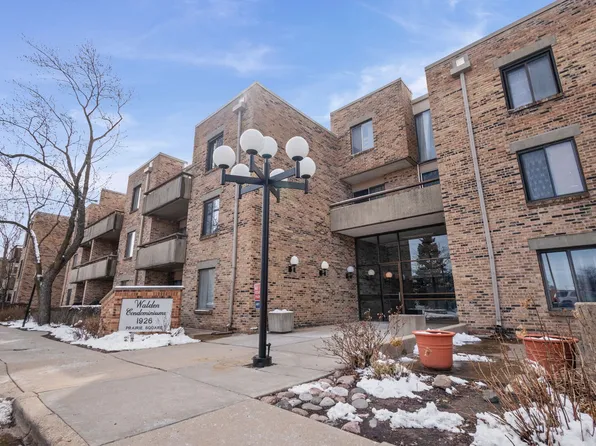 1926 Prairie Sq Unit 134, Schaumburg, IL 60173