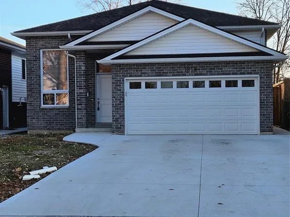 1858 Buckingham Dr, Windsor, ON N8T 2A8