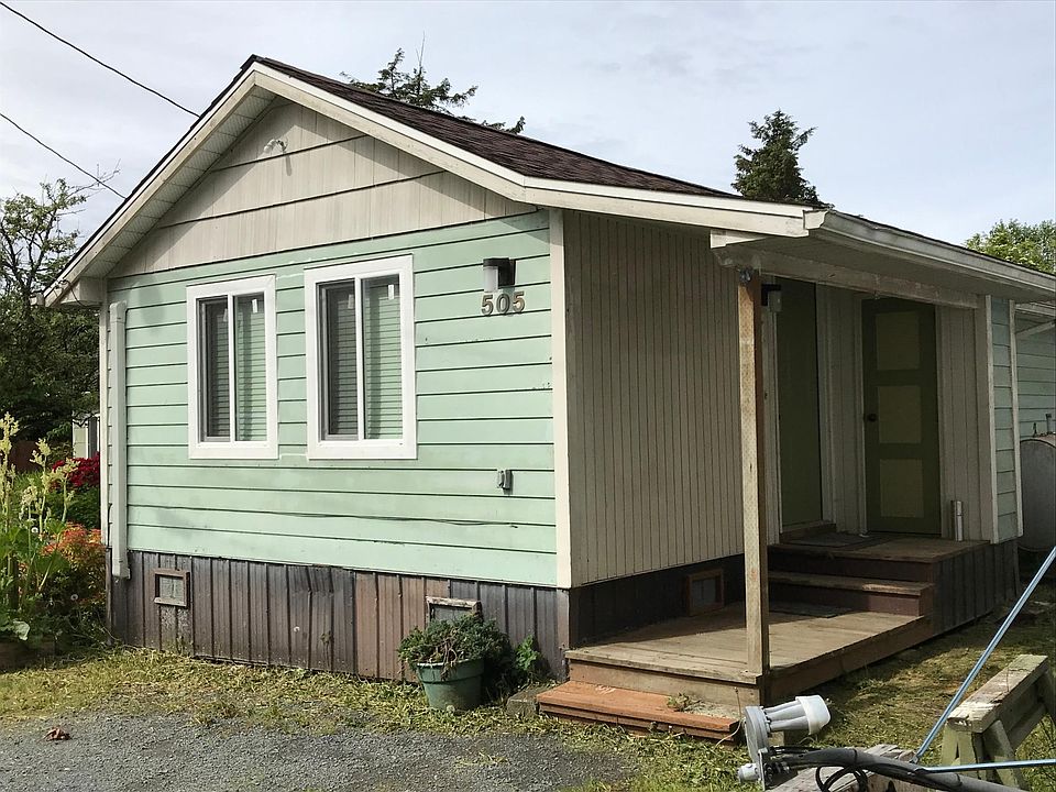 2nd image of 505 Park St