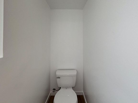 4th image of 3630 Midvale Ave APT 9