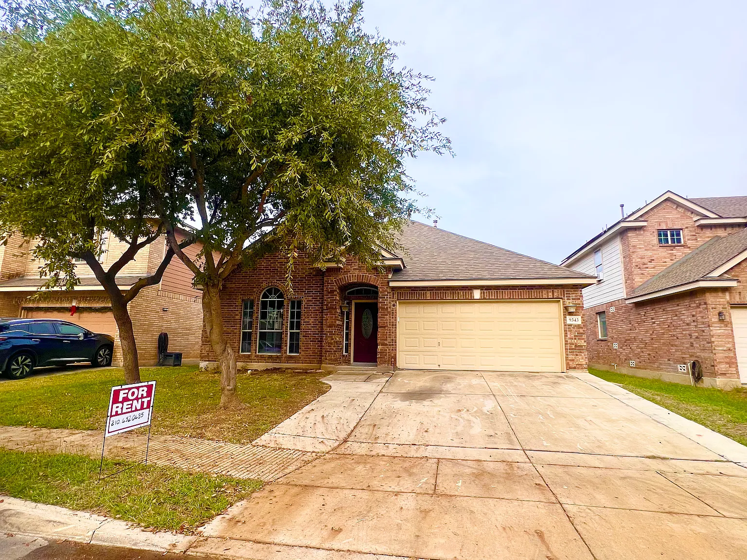 4 bed, 2019 sqft, $1,900 — Photo 1