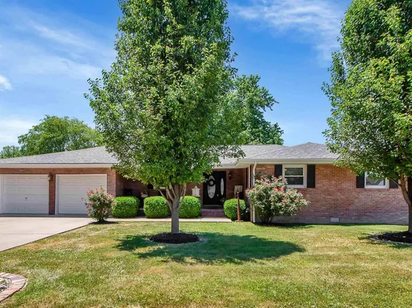 1702 N Fair St, Marion, IL 62959