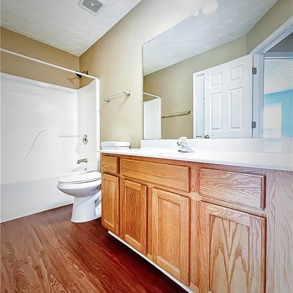 788 Roxholly Ln — Photo 17