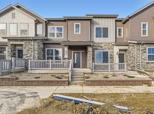 1936 S Haleyville Way, Aurora, CO 80018