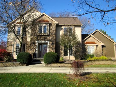 11689 Deer Creek Cir, Plymouth, MI, 48170