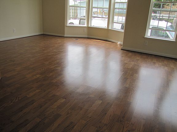 2nd image of 195 Blossom Hill Rd. #208