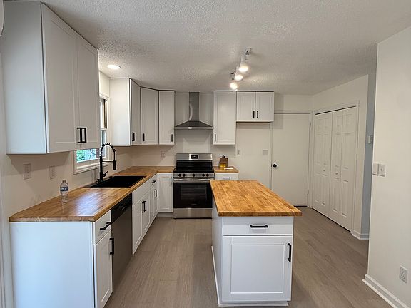 4th image of 339 Kingswood Dr