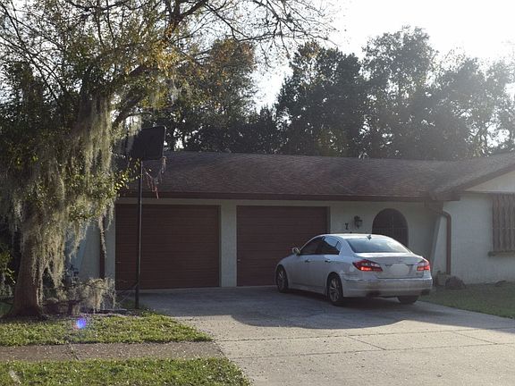 3rd image of 7153 Wrenwood Cir