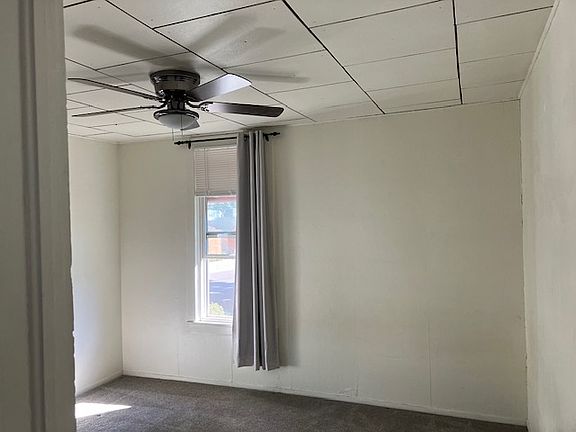 4th image of 1556 1/2 Monterey St #1556