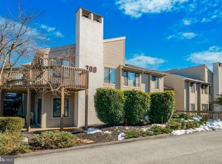 702 Pritchard Pl, Newtown Square, PA 19073