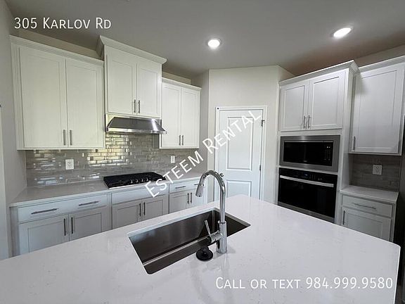 5th image of 305 Karlov Rd