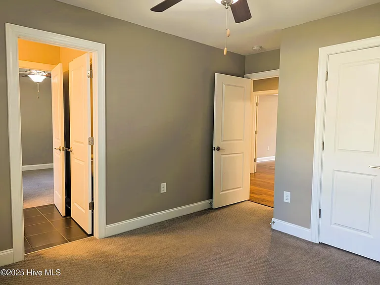 673 S Ashe St — Photo 29