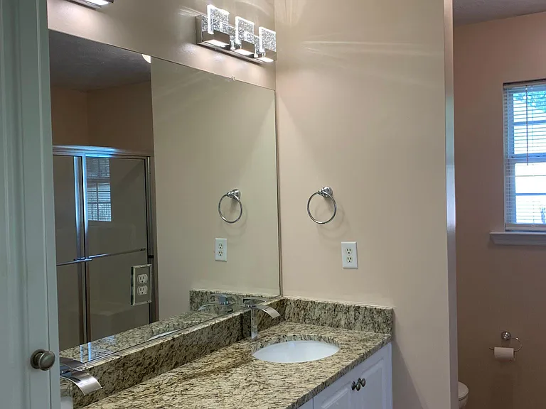 950 Watsonia Dr — Photo 16