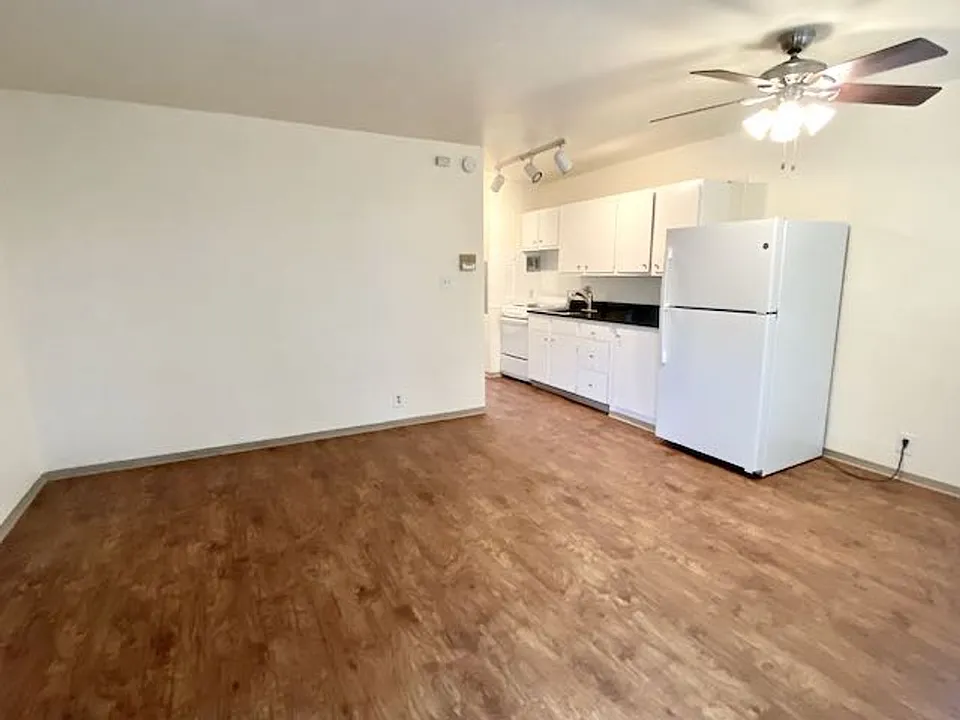 Cap Hill 1 Bedroom