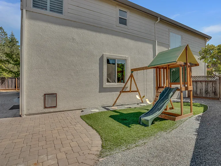 Santos Ranch Ct — Photo 29