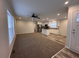 17128 Shelburn Dr #642, Macomb, MI 48044