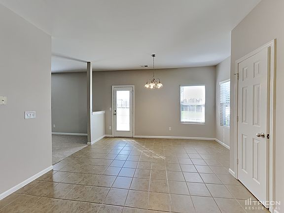 5th image of 5202 Silverbrook Dr