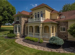 306 Georgetown Sq, Clinton, NY 13323