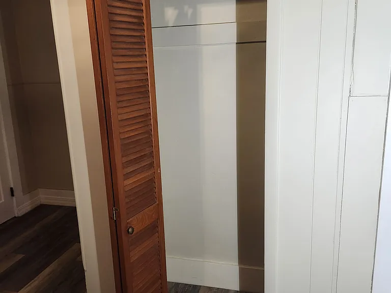 87 Branch St #2D — Photo 4